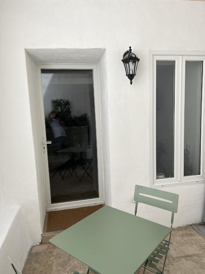 Le Petit Patio Apartment Aix-en-Provence Exterior photo